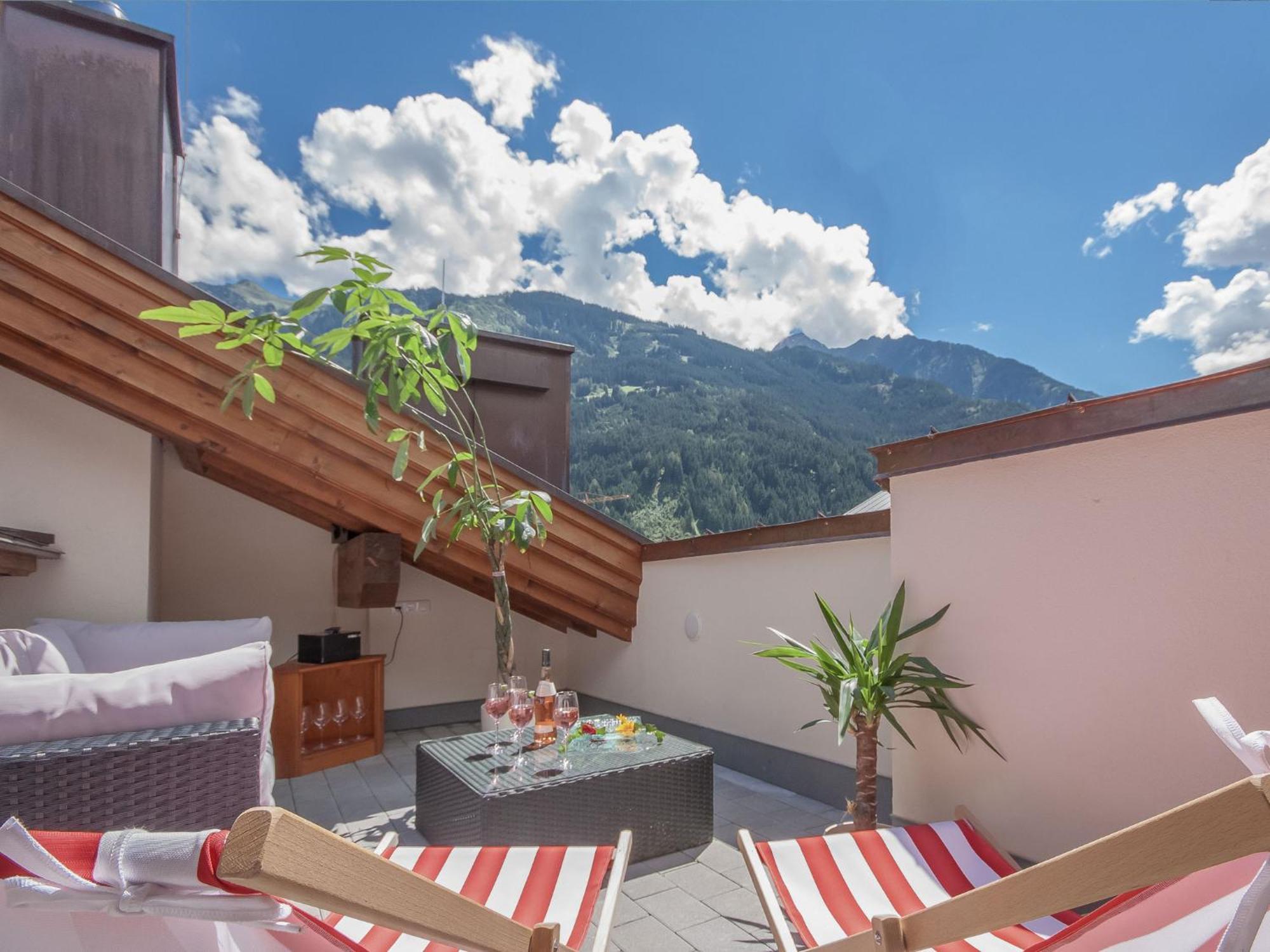 Apart Central - Premium Mountain&Garden Mayrhofen Kamer foto