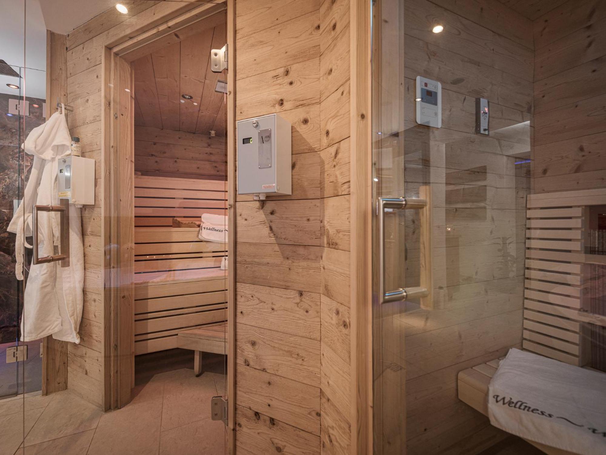 Apart Central - Premium Mountain&Garden Mayrhofen Kamer foto