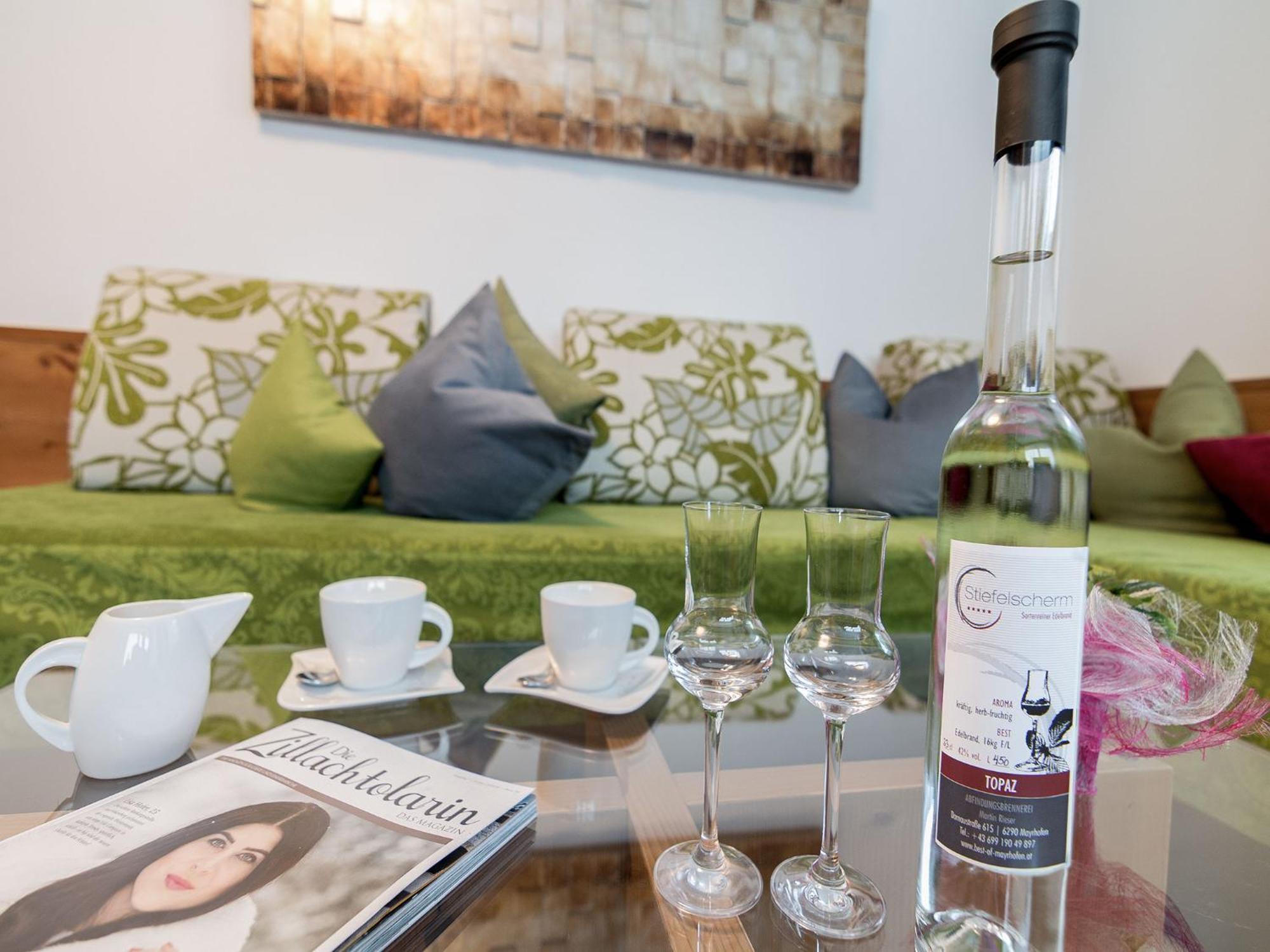 Apart Central - Premium Mountain&Garden Mayrhofen Kamer foto
