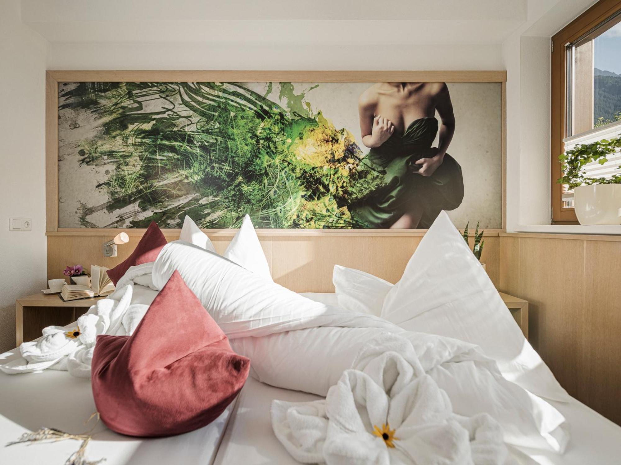 Apart Central - Premium Mountain&Garden Mayrhofen Kamer foto