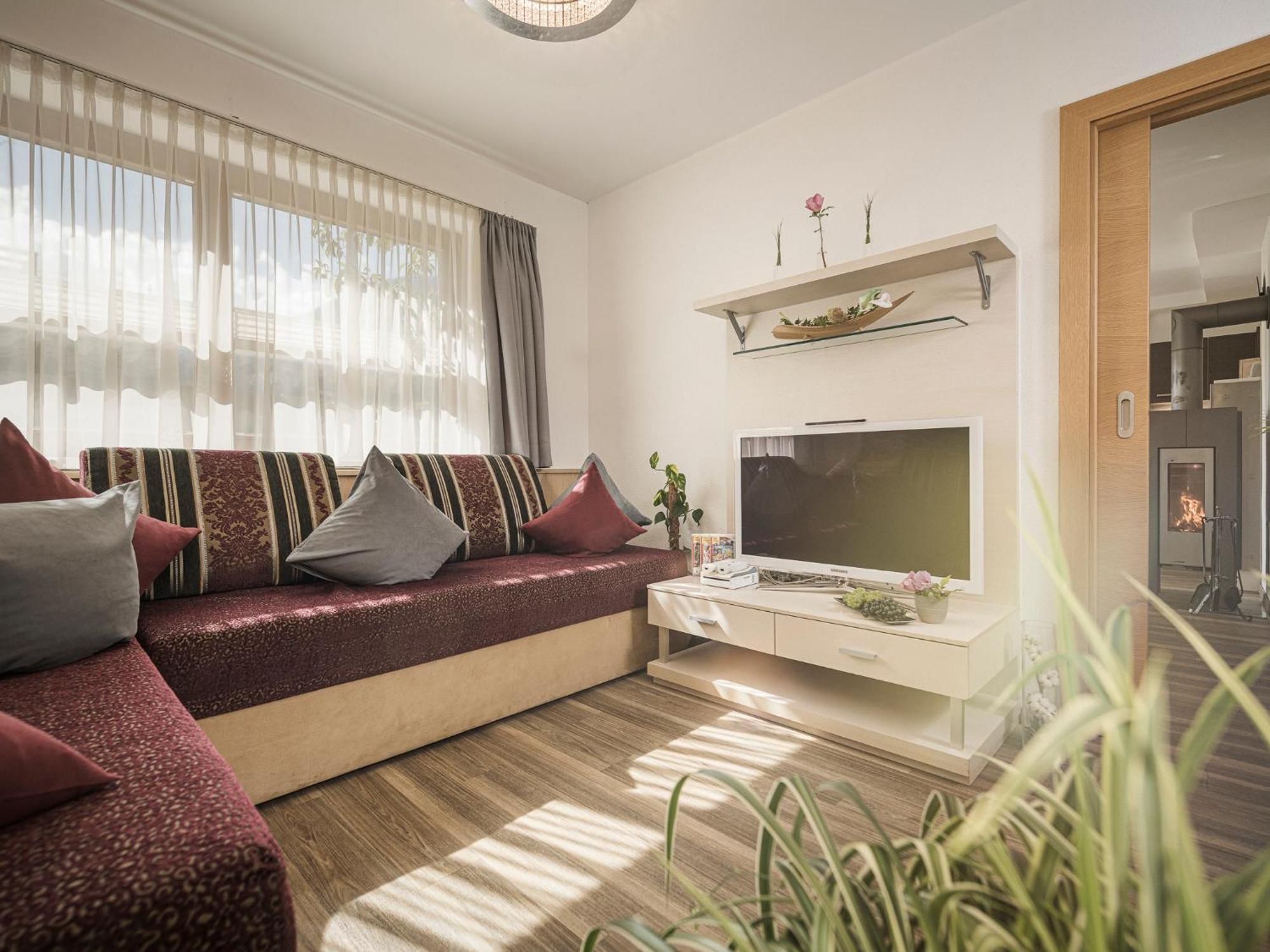 Apart Central - Premium Mountain&Garden Mayrhofen Kamer foto